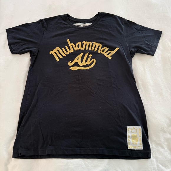 Root Of Fight Muhammad Ali T-shirt - Picture 1 of 7